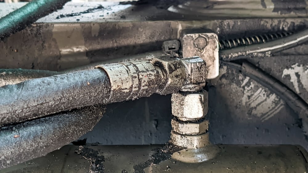 Hydroic line leak