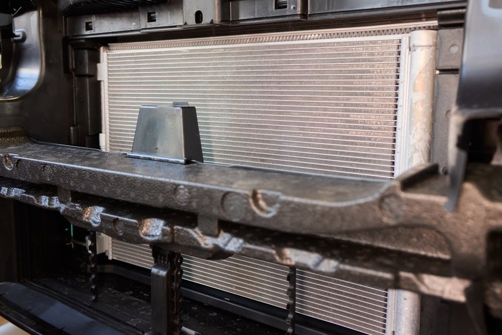 Signs Your Heavy-Duty Truck Needs Cooling Repairs
